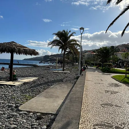 Aeroporto Ilha Da Madeira- 2 *